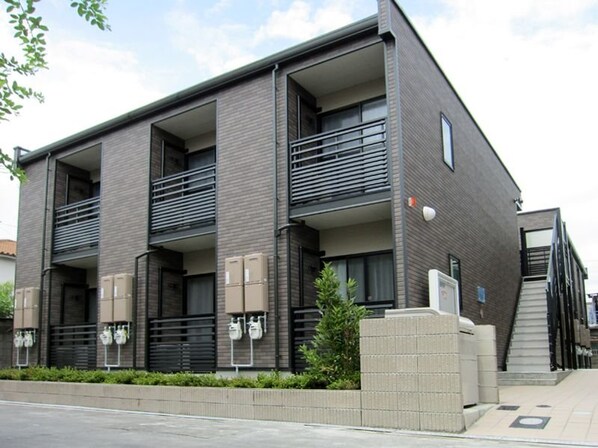 レオネクストSAKAE西淡路の物件外観写真